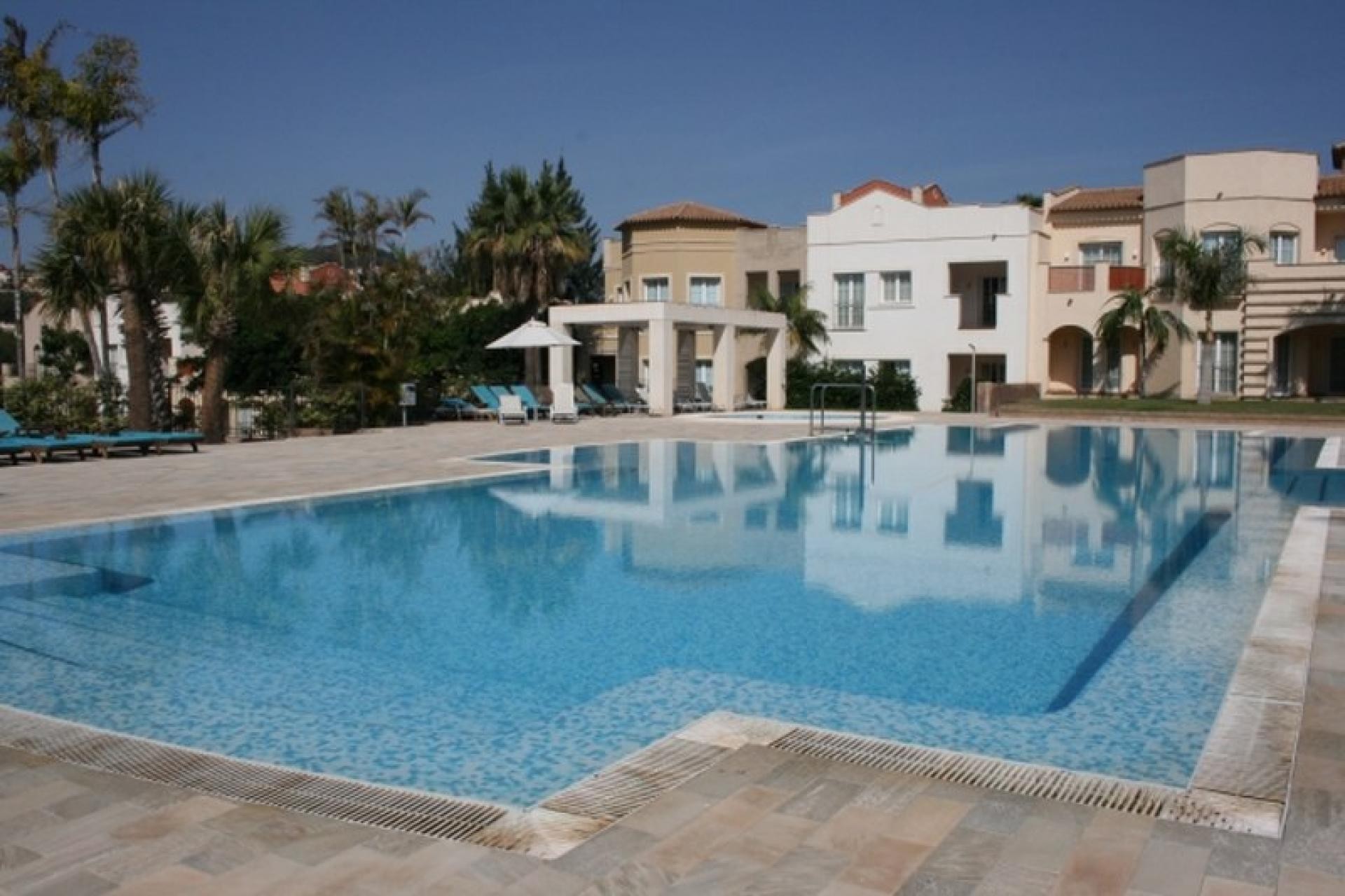 Alquiler a corto plazo - Apartamento -
Denia