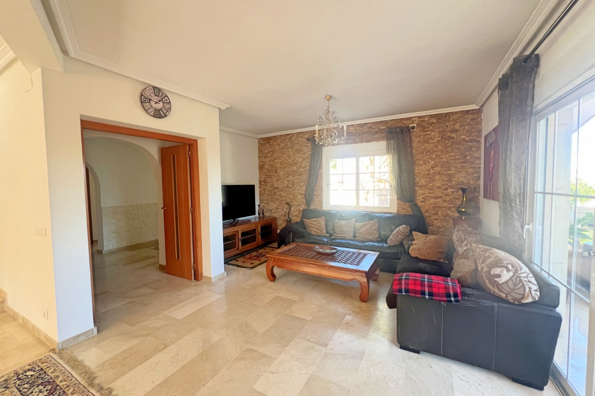 Alquiler a largo plazo - Villa -
La Nucía