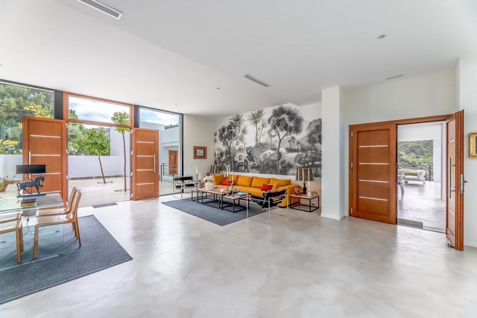 Alquiler a largo plazo - Villa -
Marbella