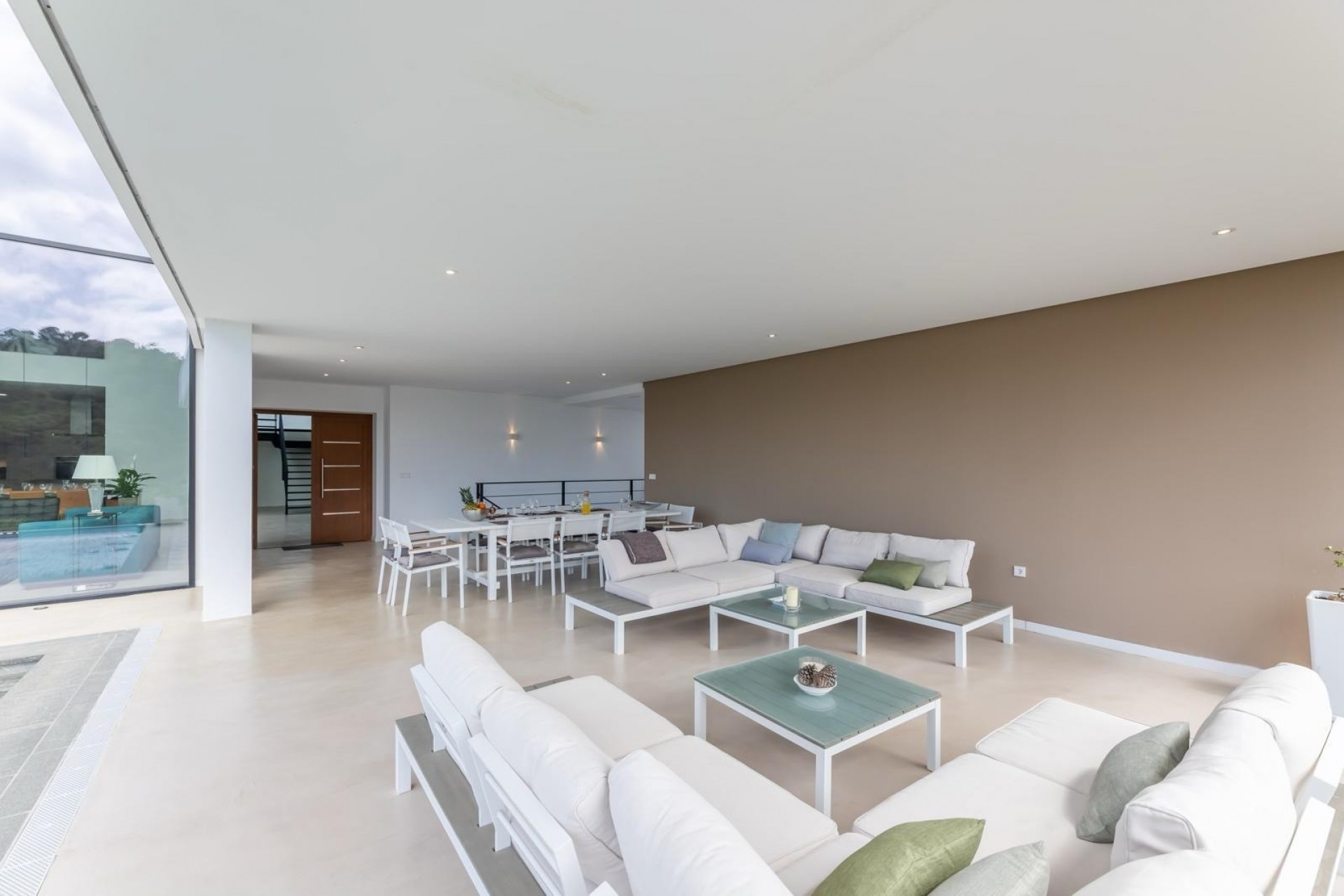 Alquiler a largo plazo - Villa -
Marbella