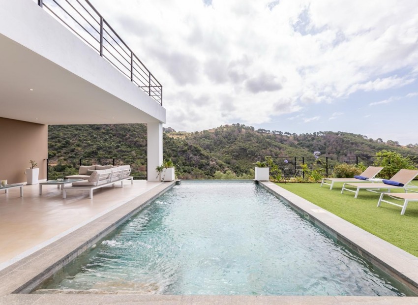 Alquiler a largo plazo - Villa -
Marbella