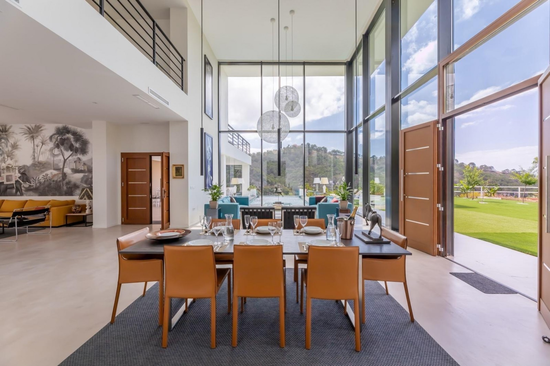 Alquiler a largo plazo - Villa -
Marbella