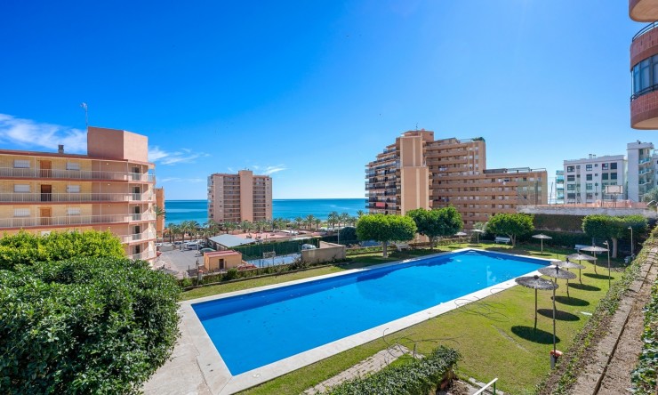 Appartement - Herverkoop - Arenales del Sol - Segunda linea playa