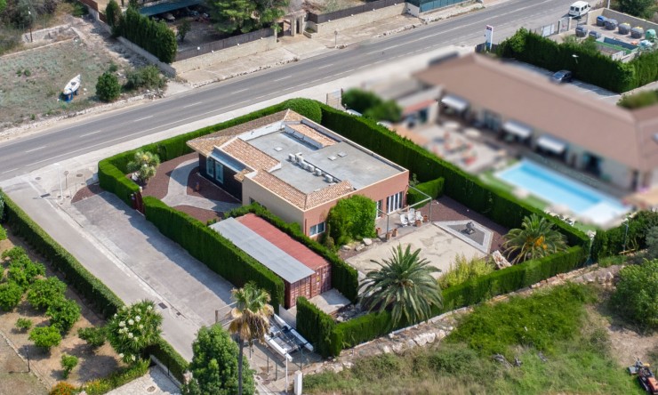 Commercial property - Resale - Jávea - Montgó-Barranqueres