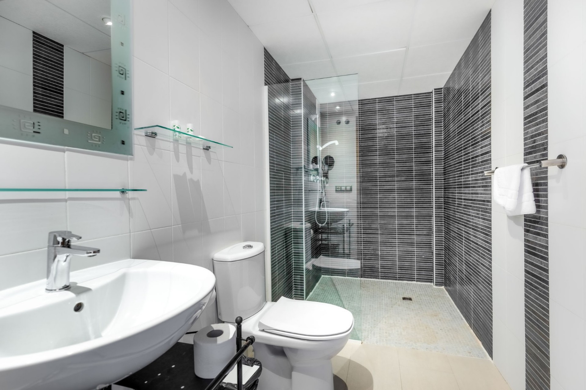 Herverkoop - Appartement -
Albir