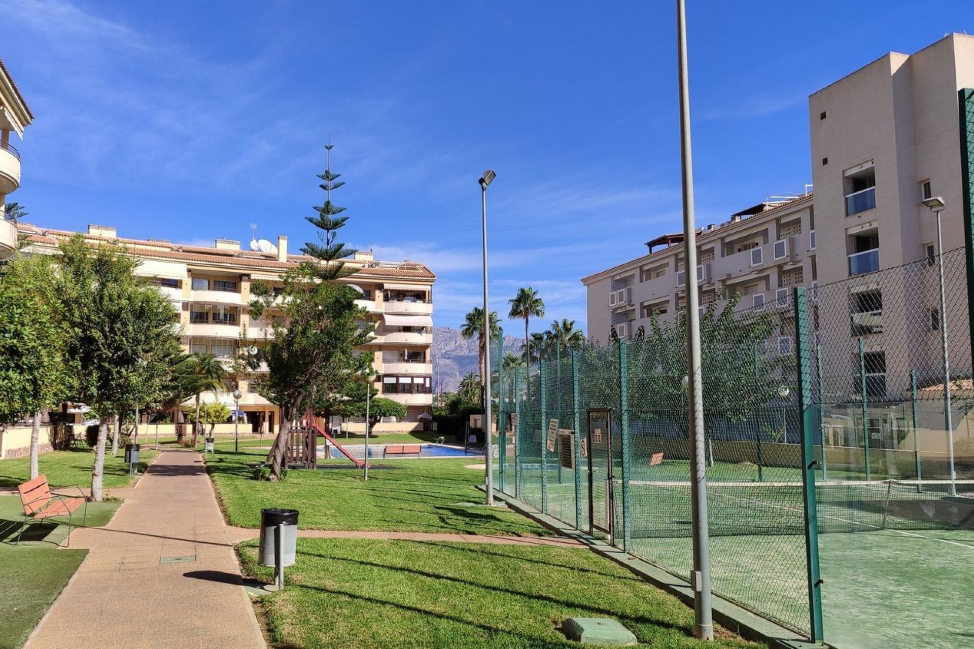 Herverkoop - Appartement -
Albir