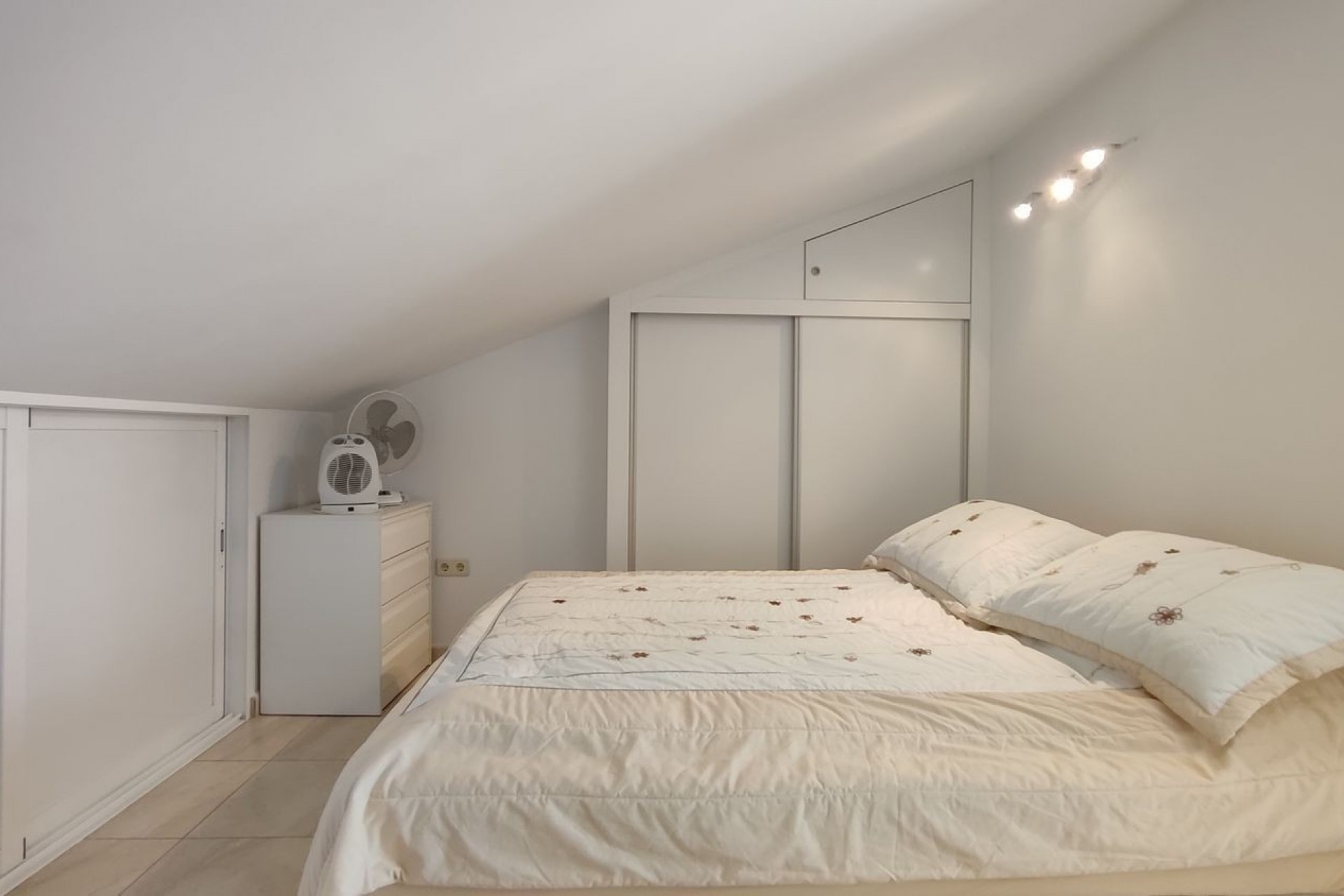 Herverkoop - Appartement -
Albir