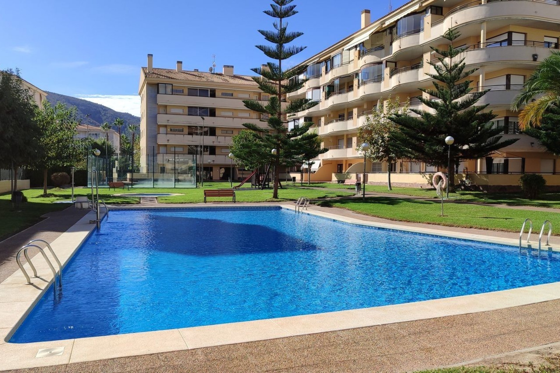 Herverkoop - Appartement -
Albir