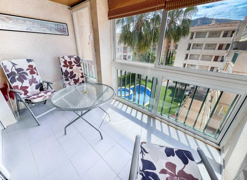 Herverkoop - Appartement -
Albir