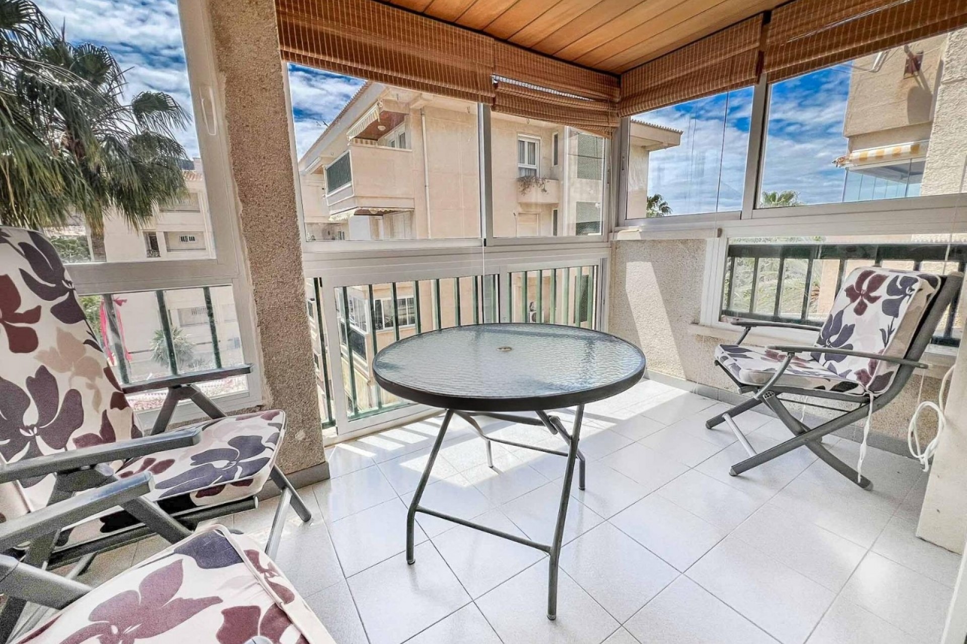 Herverkoop - Appartement -
Albir