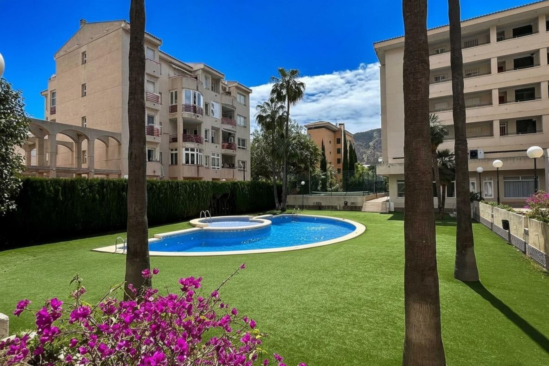 Herverkoop - Appartement -
Albir