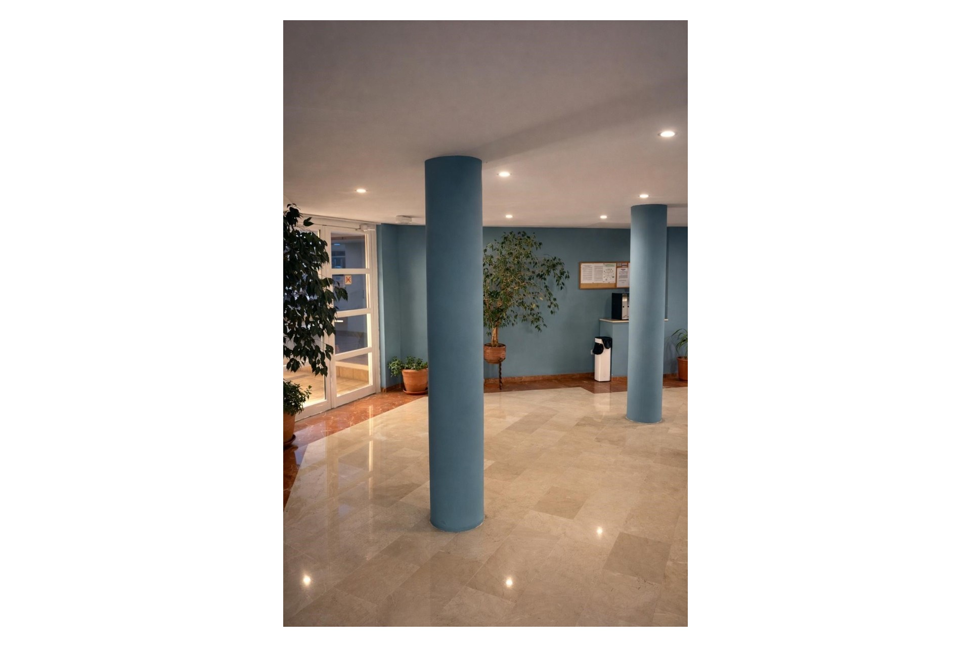 Herverkoop - Appartement -
Albir