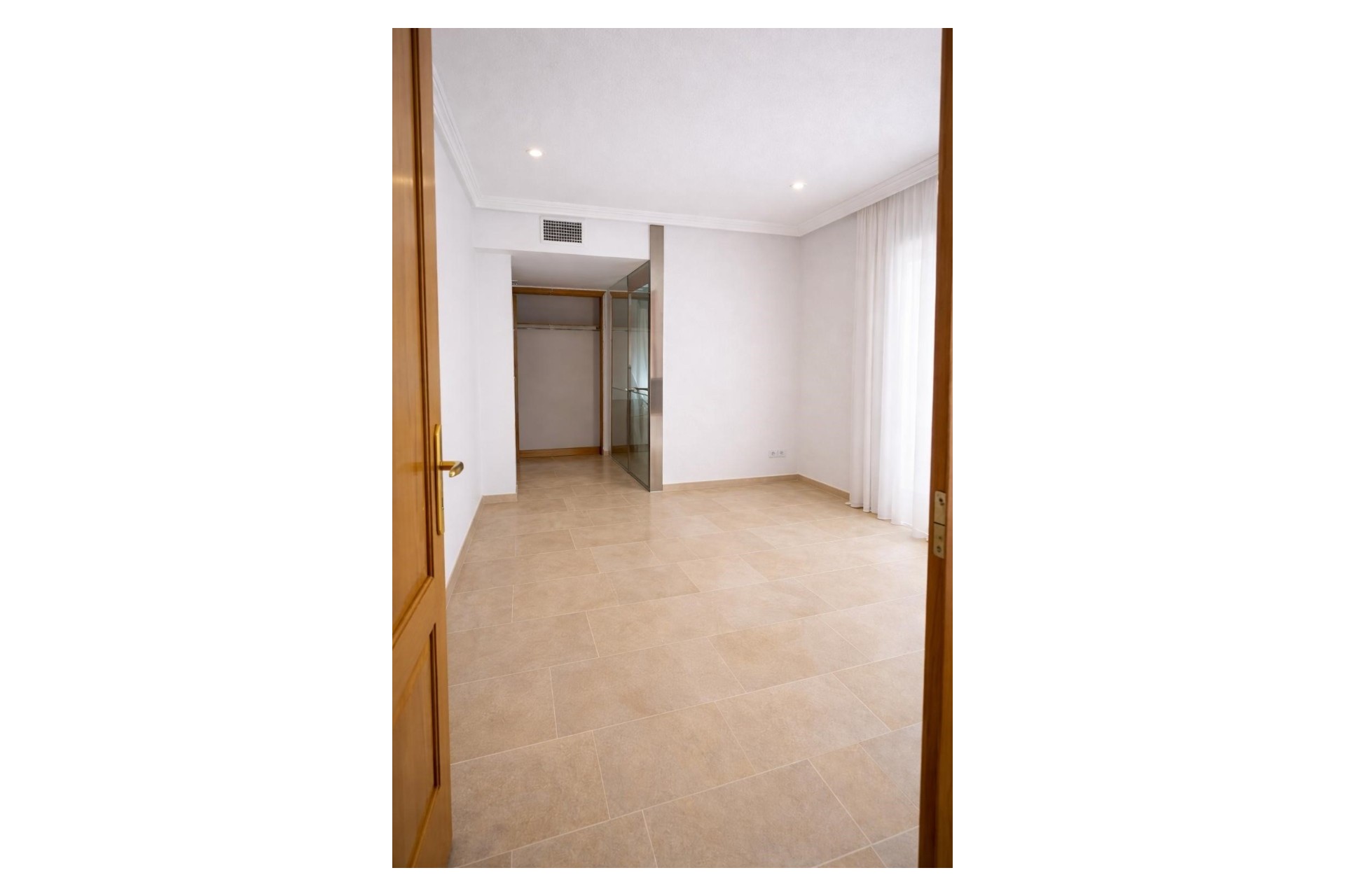 Herverkoop - Appartement -
Albir