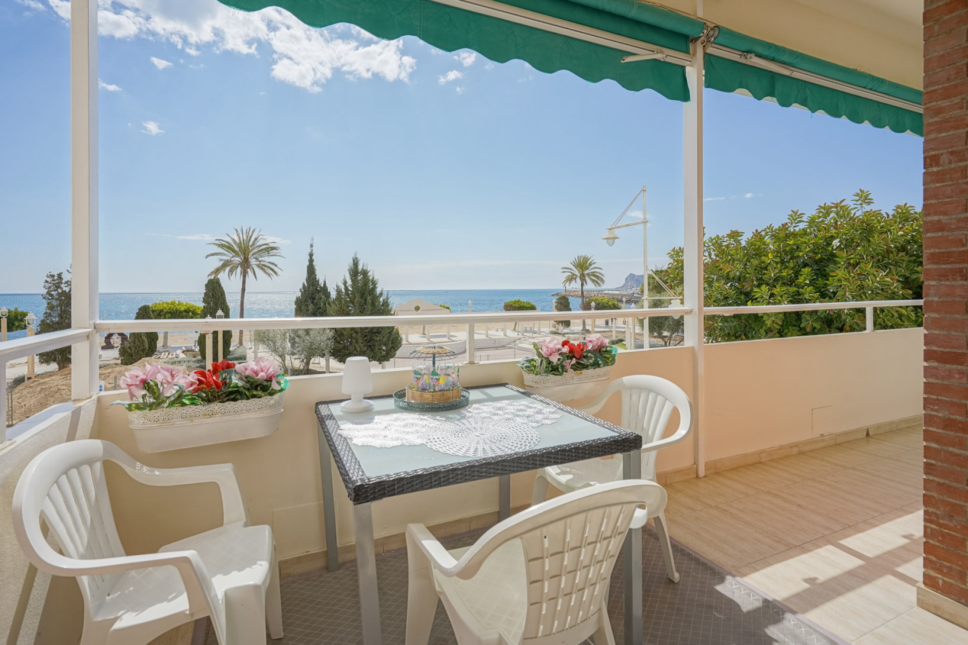 Herverkoop - Appartement -
Altea - Playa de la Almadraba