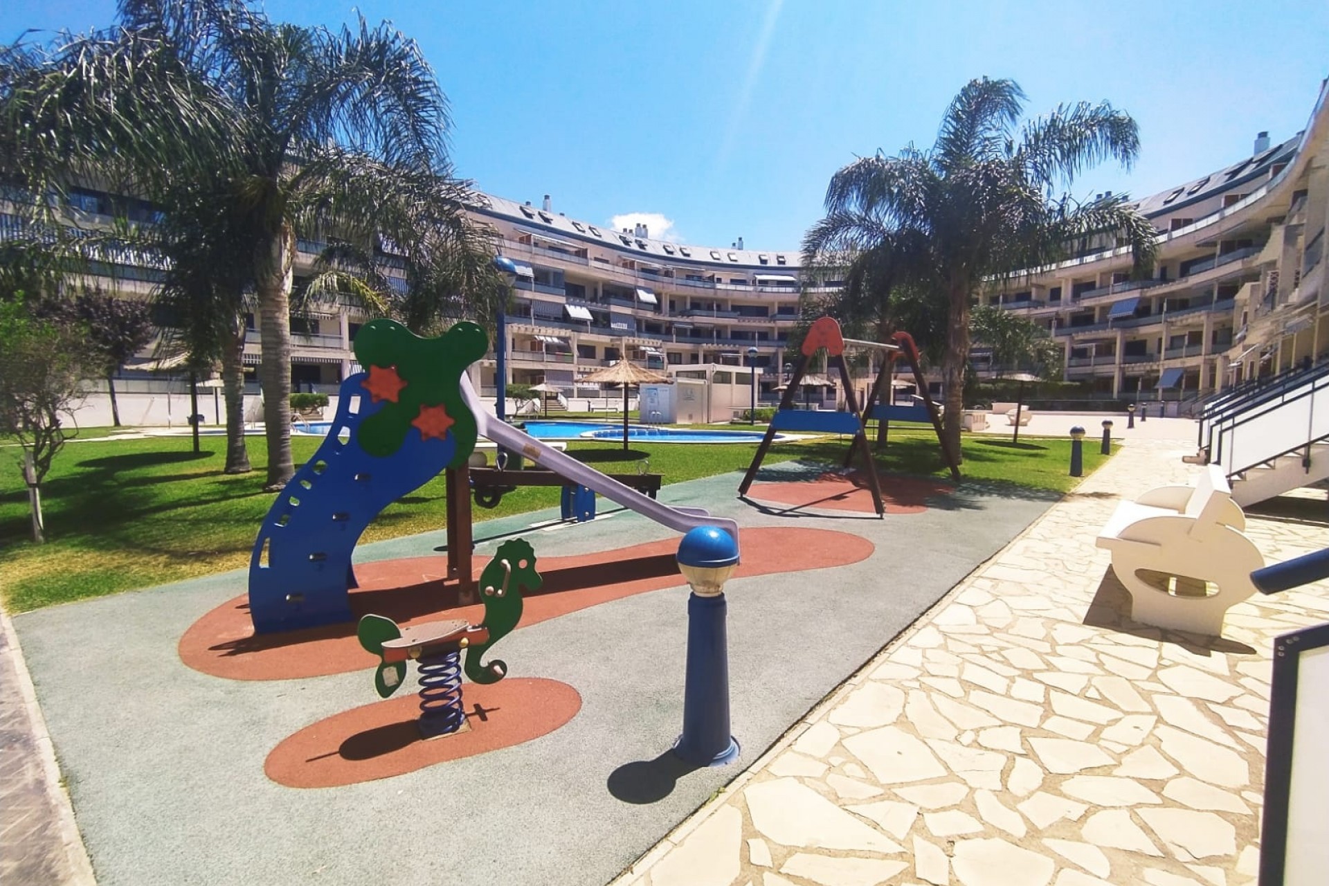 Herverkoop - Appartement -
Denia - El Puerto