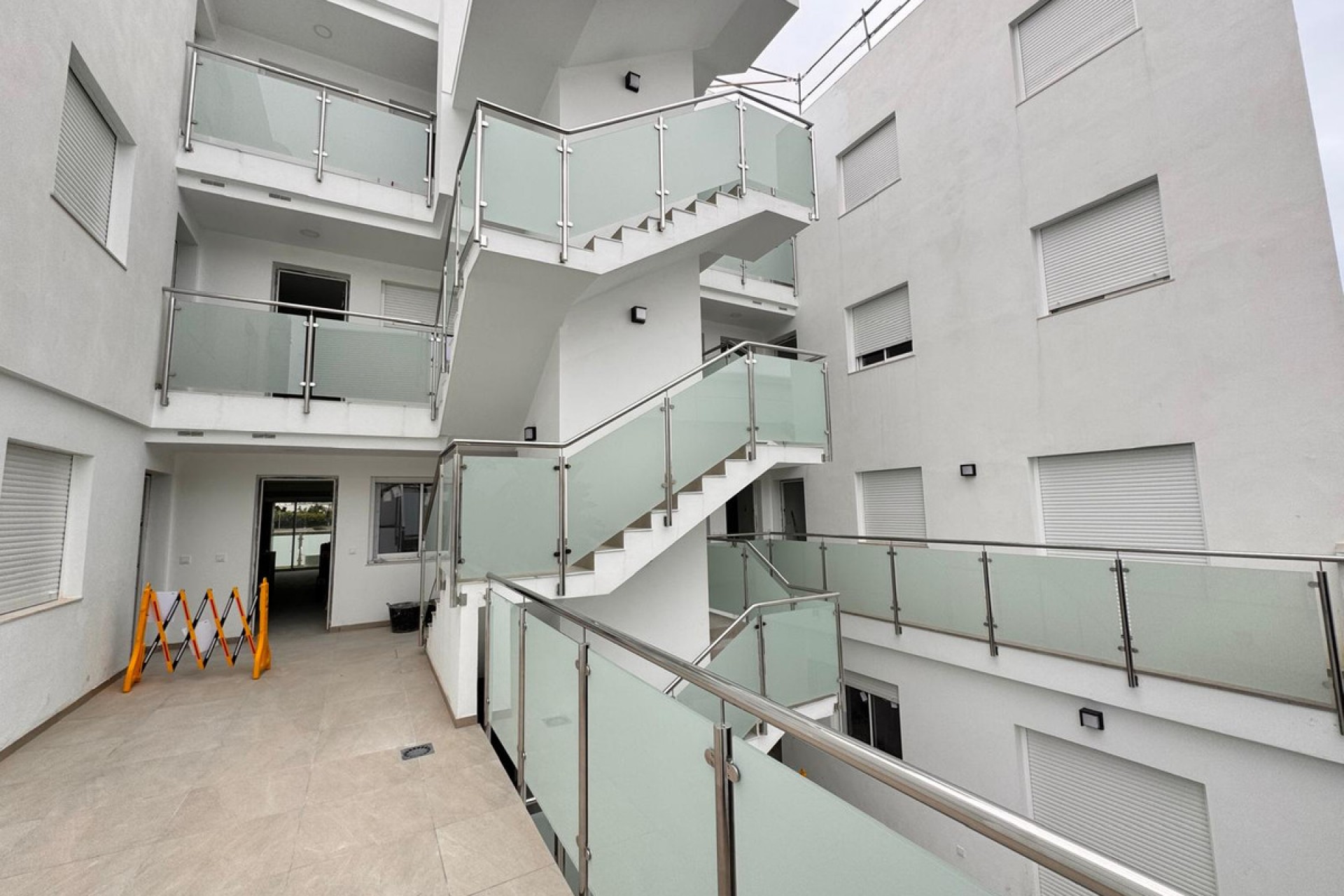 Herverkoop - Appartement -
Fuengirola