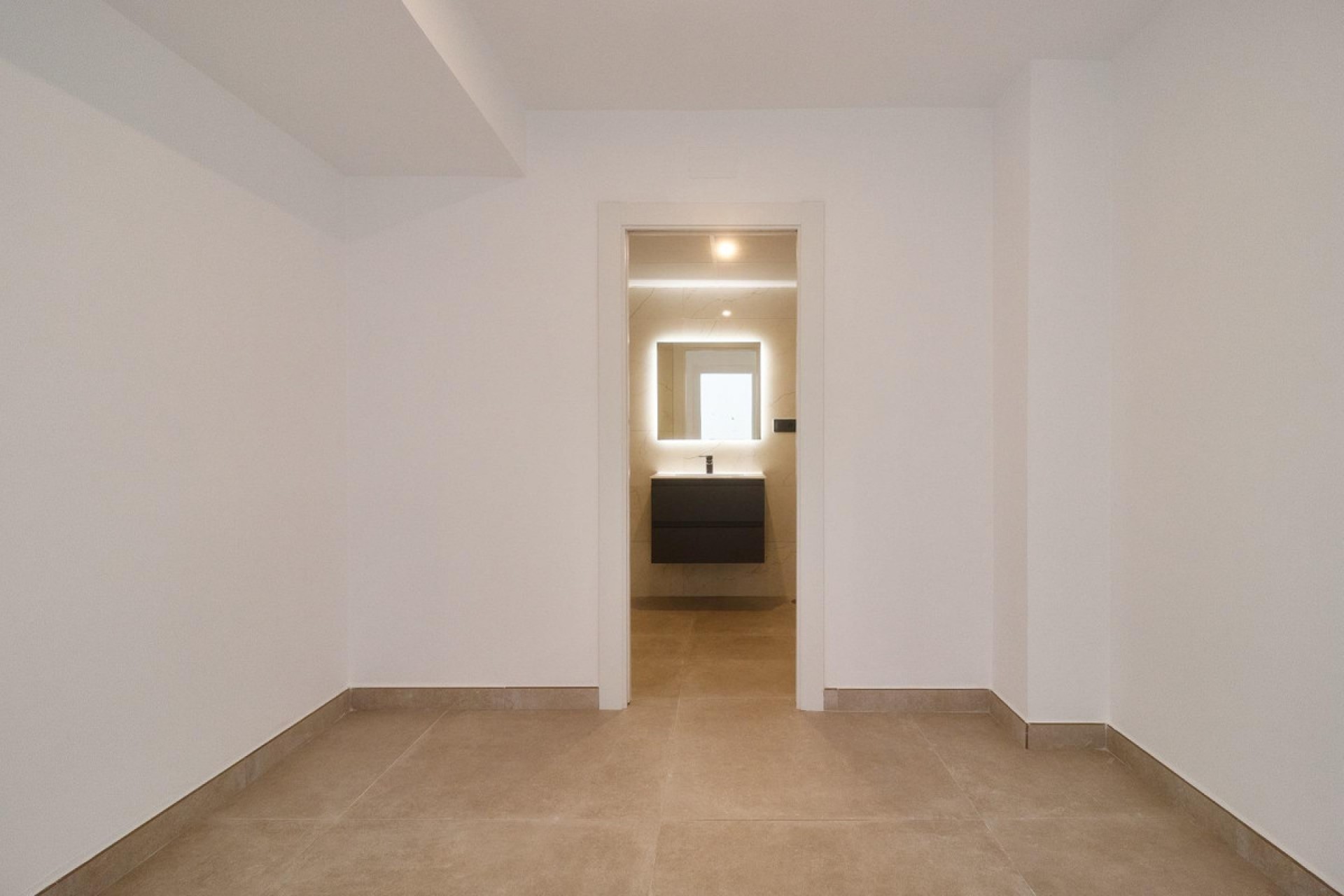 Herverkoop - Appartement -
Fuengirola