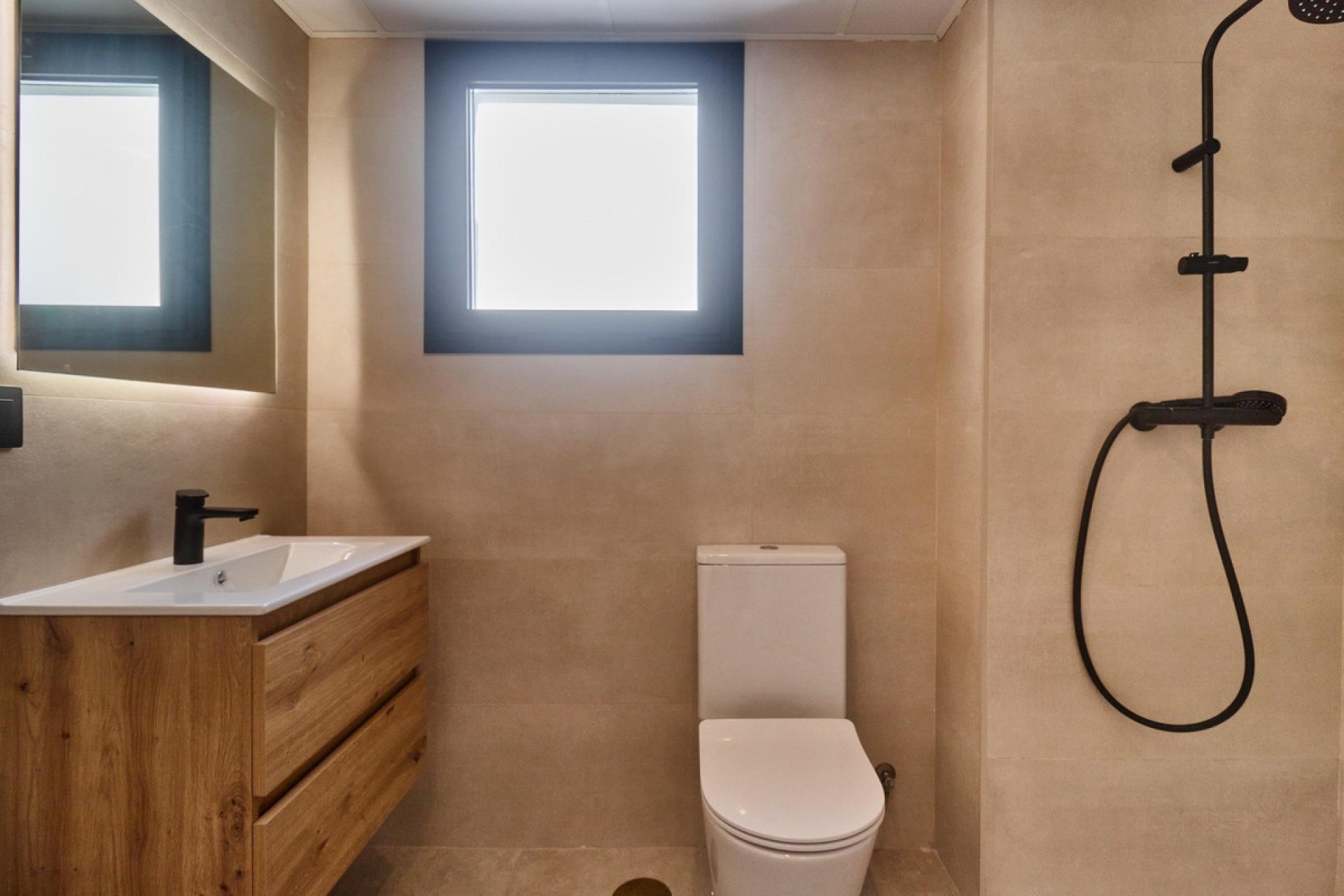 Herverkoop - Appartement -
Fuengirola