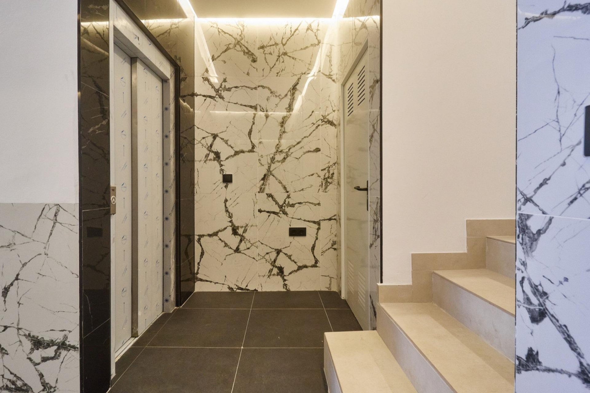 Herverkoop - Appartement -
Fuengirola