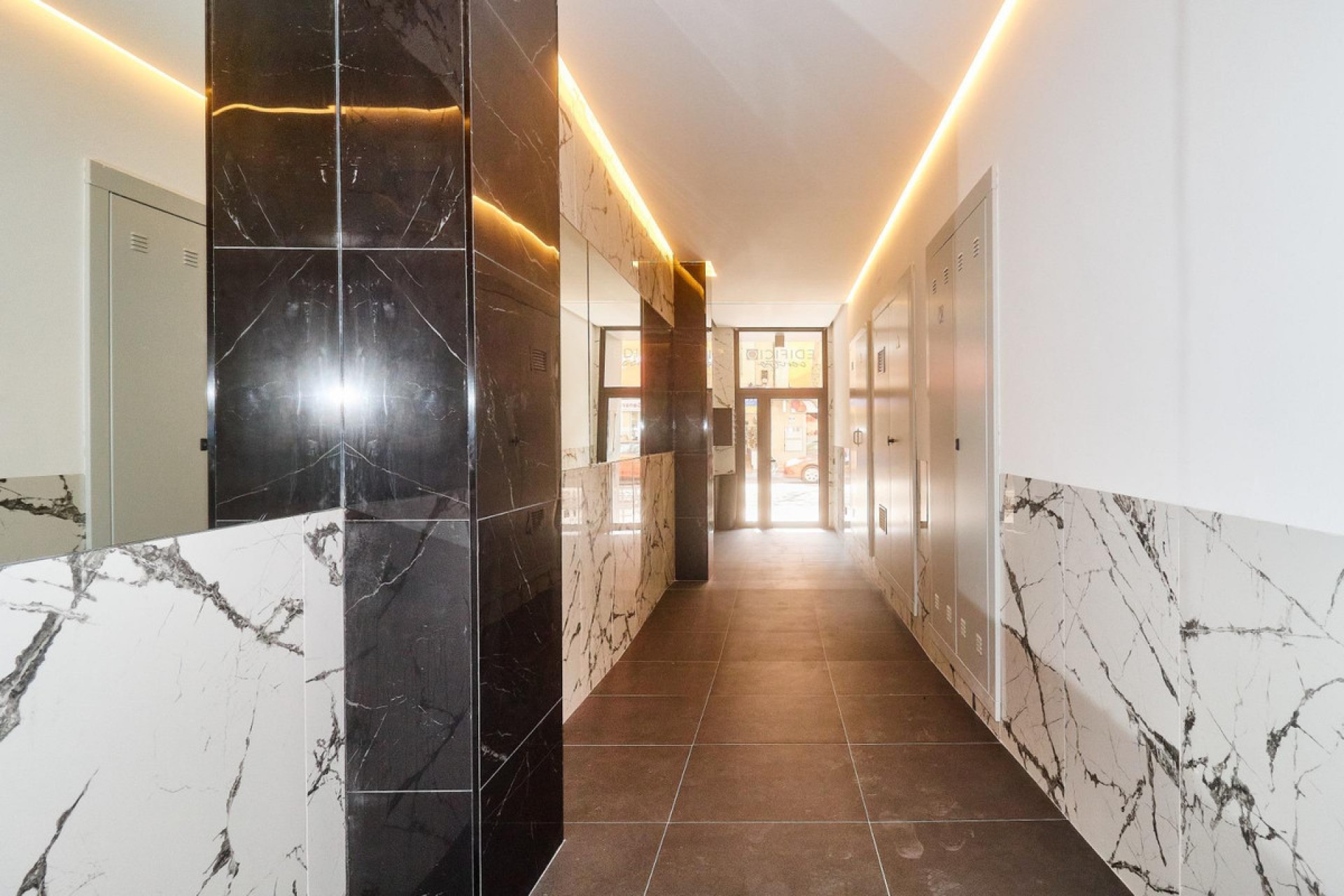 Herverkoop - Appartement -
Fuengirola
