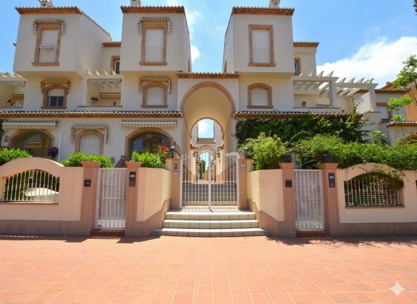Herverkoop - Appartement -
Jávea / Xàbia - Montañar - El Arenal