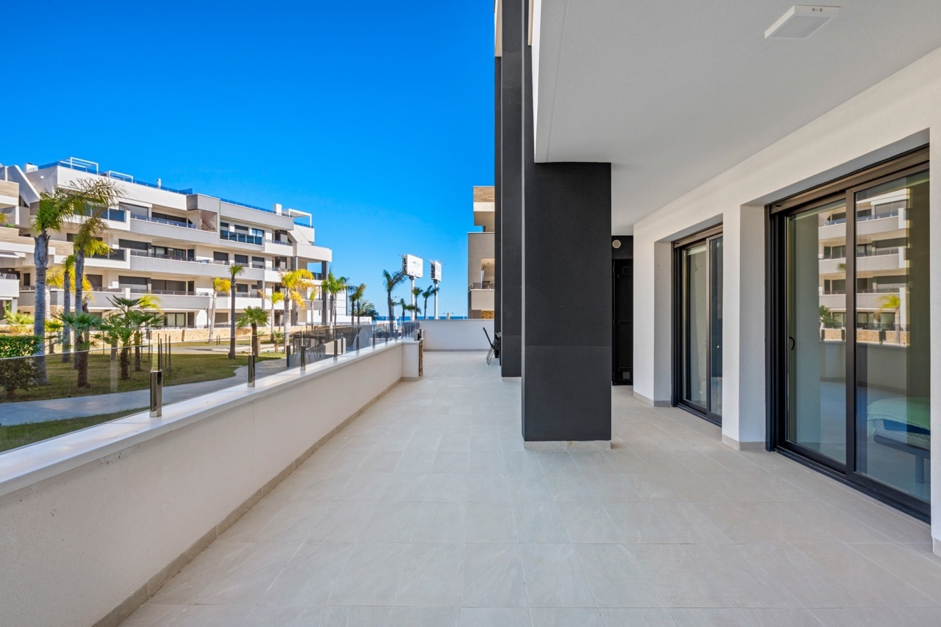 Herverkoop - Appartement -
Orihuela Costa - Playa Flamenca