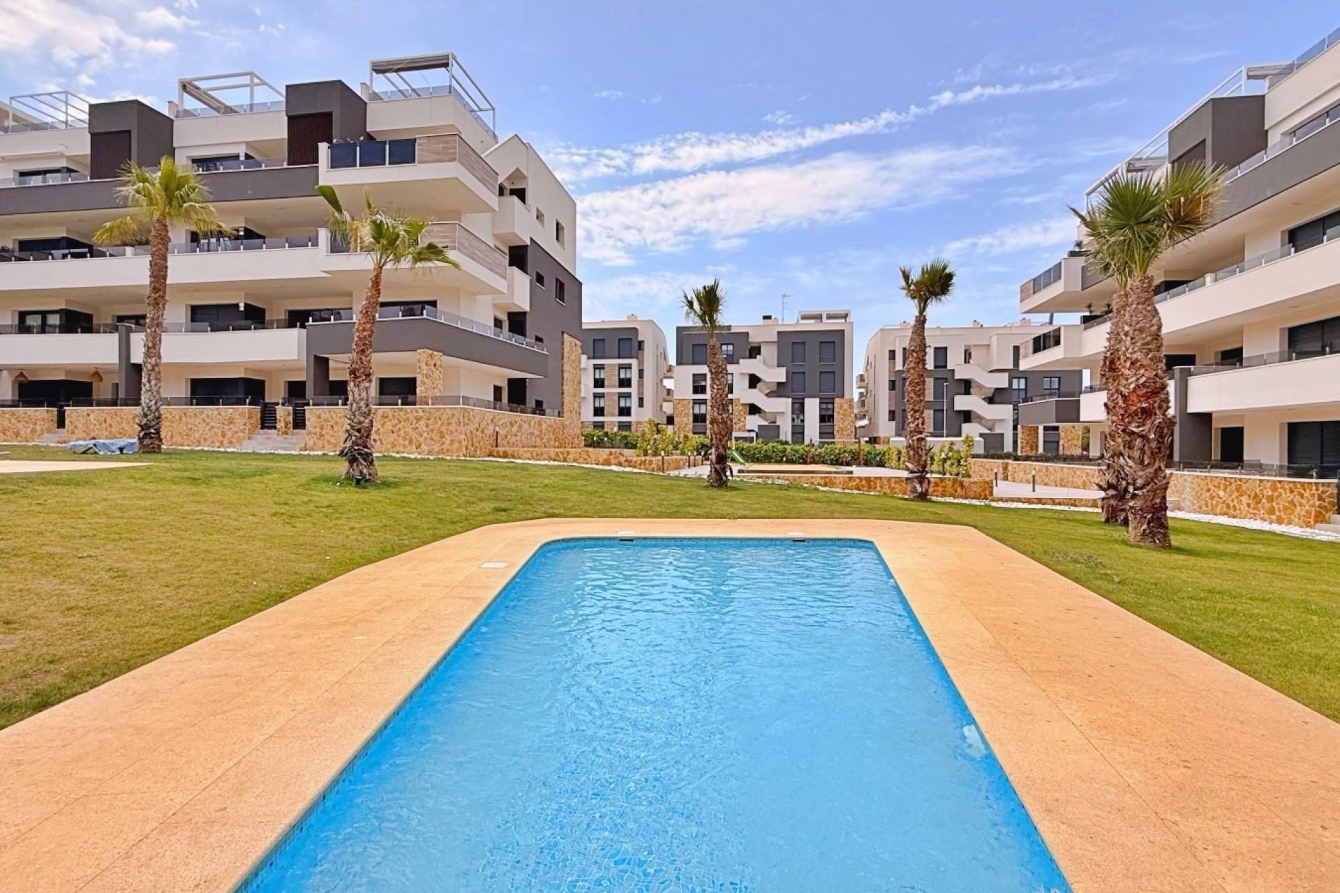 Herverkoop - Appartement -
Orihuela - Orihuela Costa