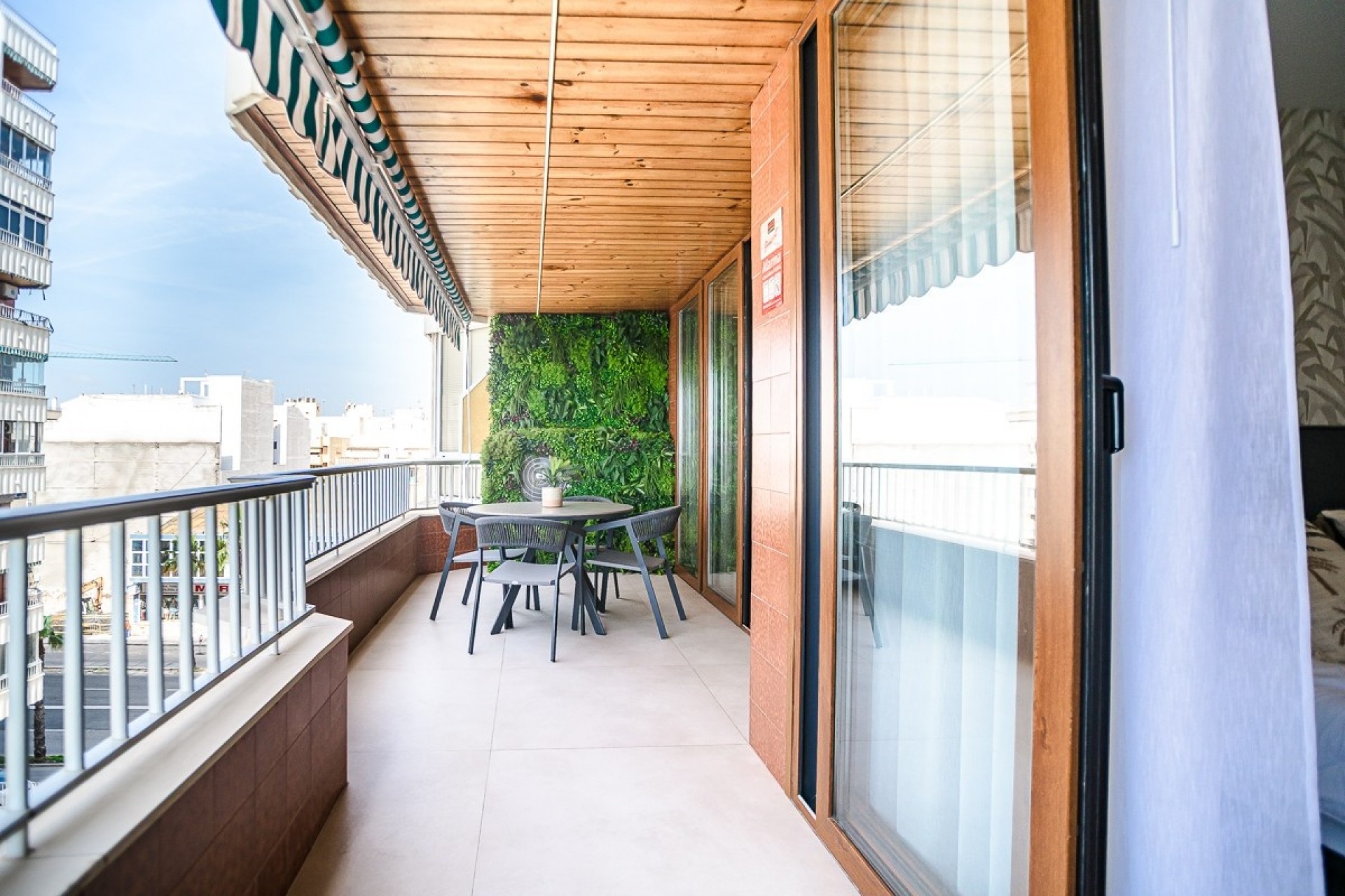 Herverkoop - Appartement -
TORREVIEJA - Acequion