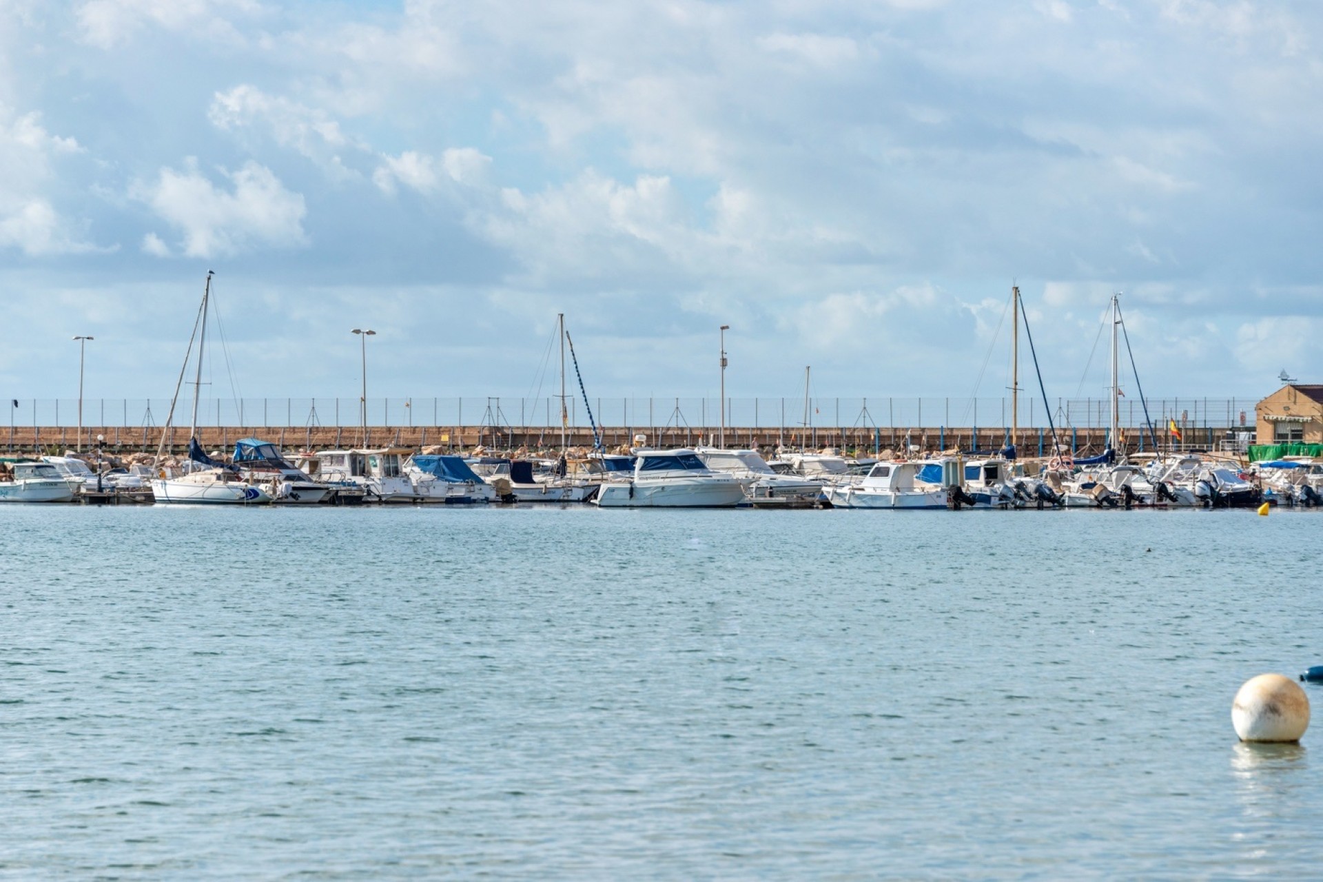 Herverkoop - Appartement -
Torrevieja - Playa del Acequión