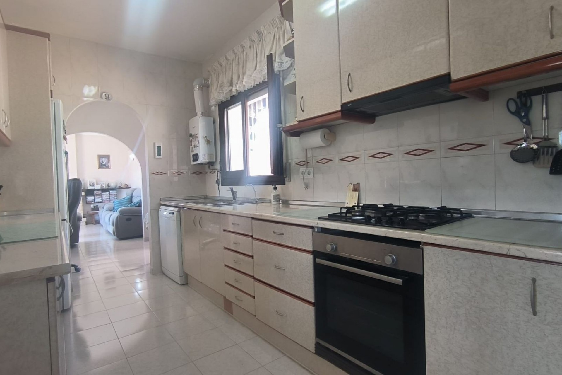 Herverkoop -  -
Callosa De Ensarrià