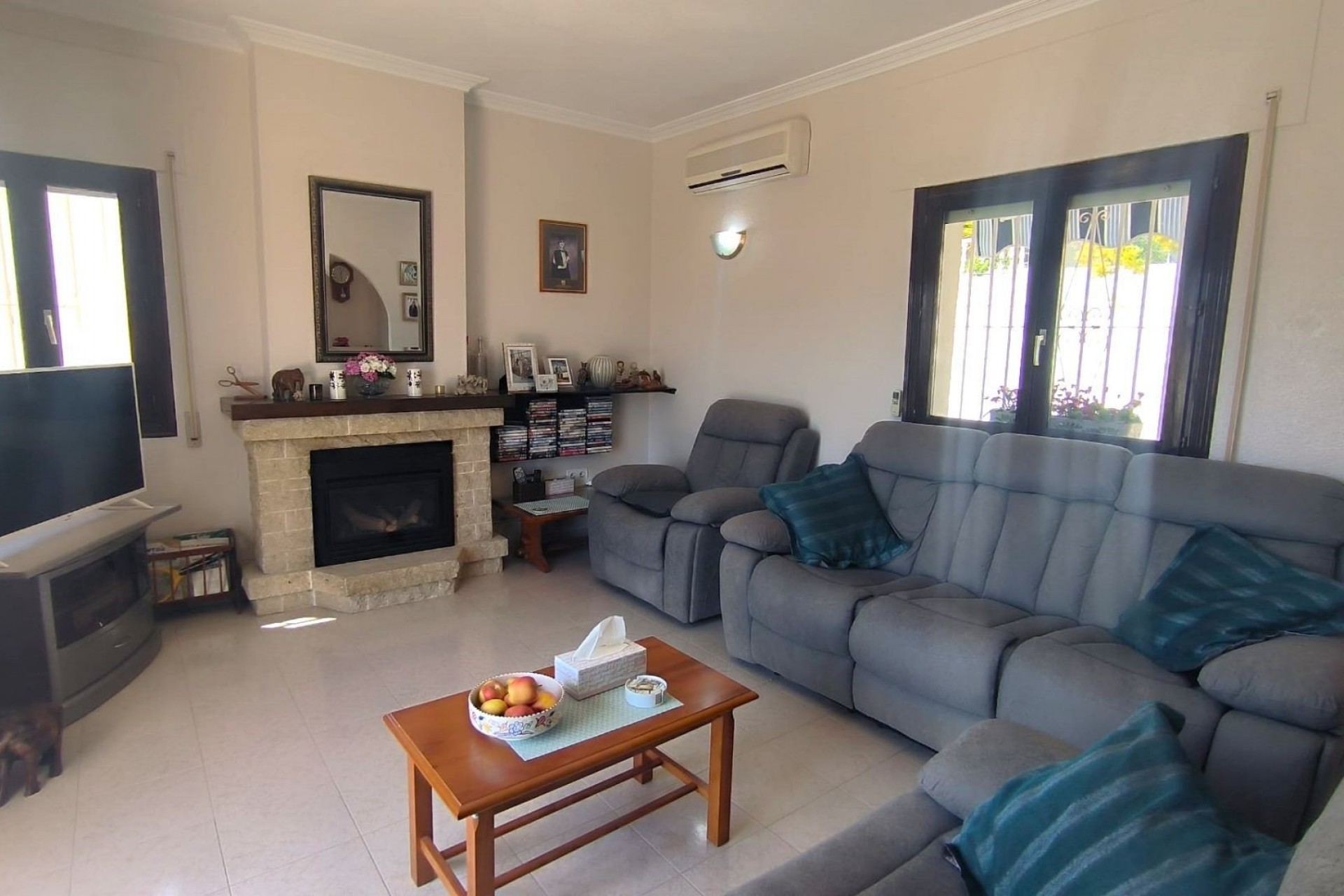 Herverkoop -  -
Callosa De Ensarrià