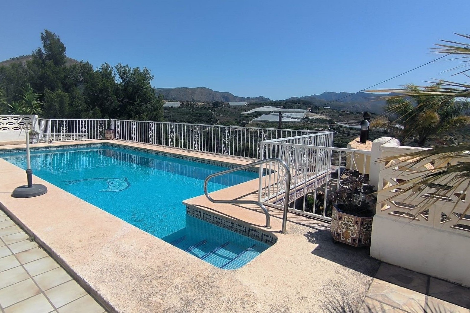 Herverkoop -  -
Callosa De Ensarrià