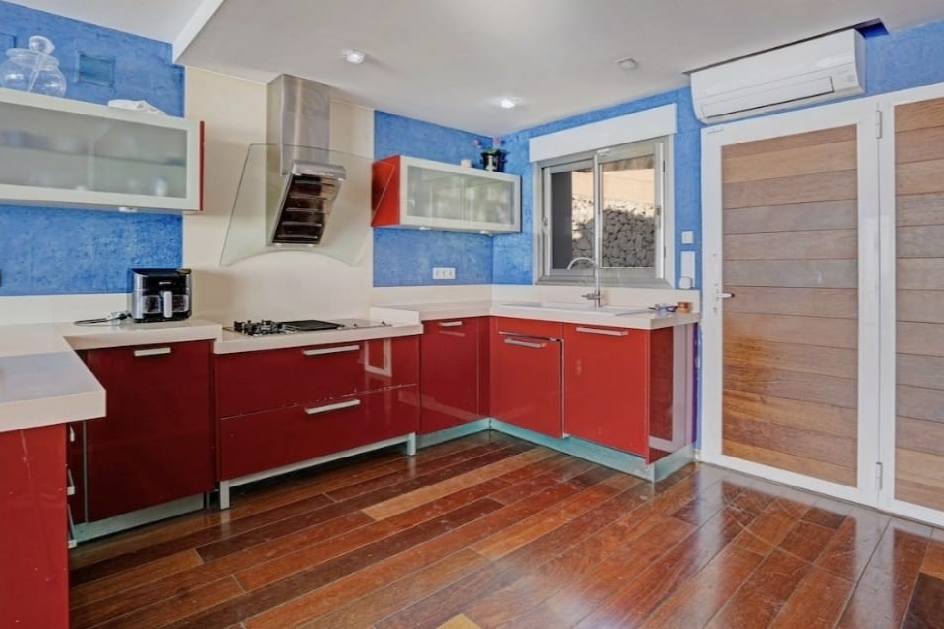 Herverkoop -  -
Calpe - Bassetes