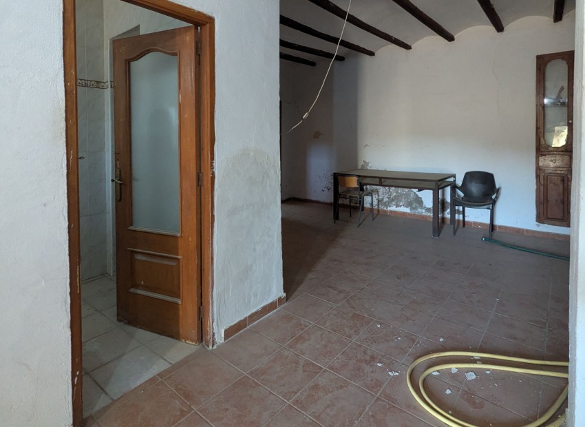 Herverkoop - Finca -
Teulada