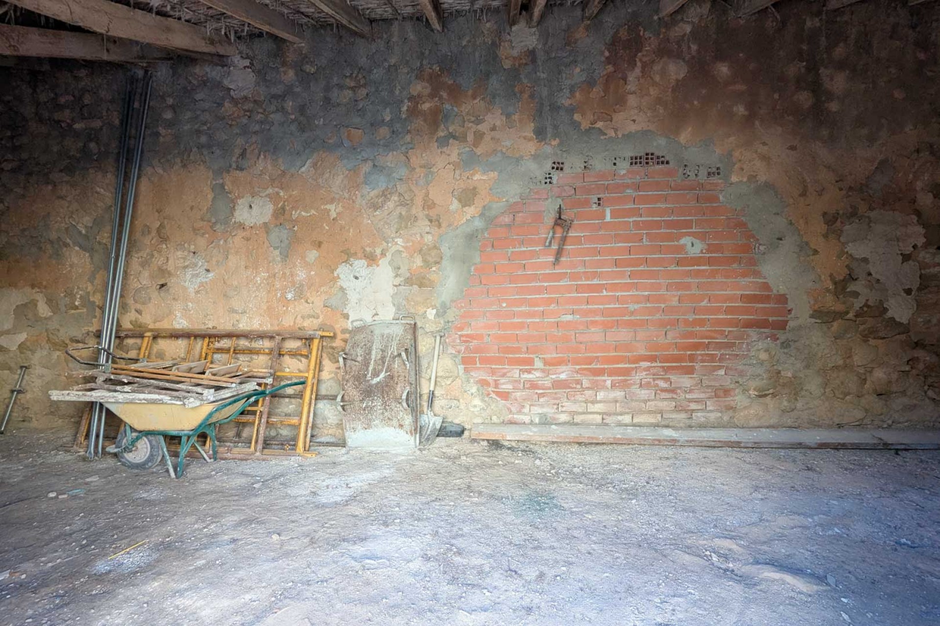 Herverkoop - Finca -
Teulada