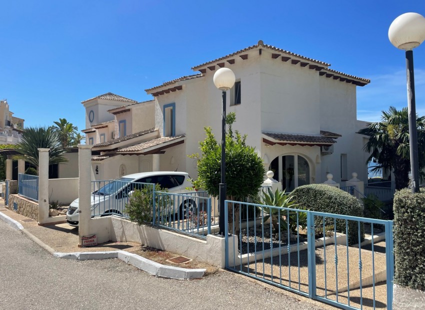 Herverkoop - Herenhuis -
Altea - Altea Hills
