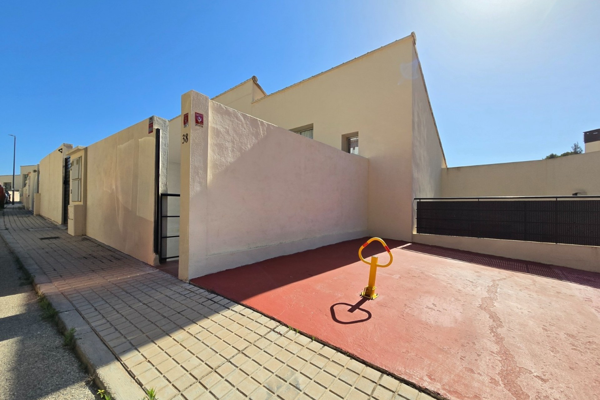 Herverkoop - Herenhuis -
Altea - Altea La Vella