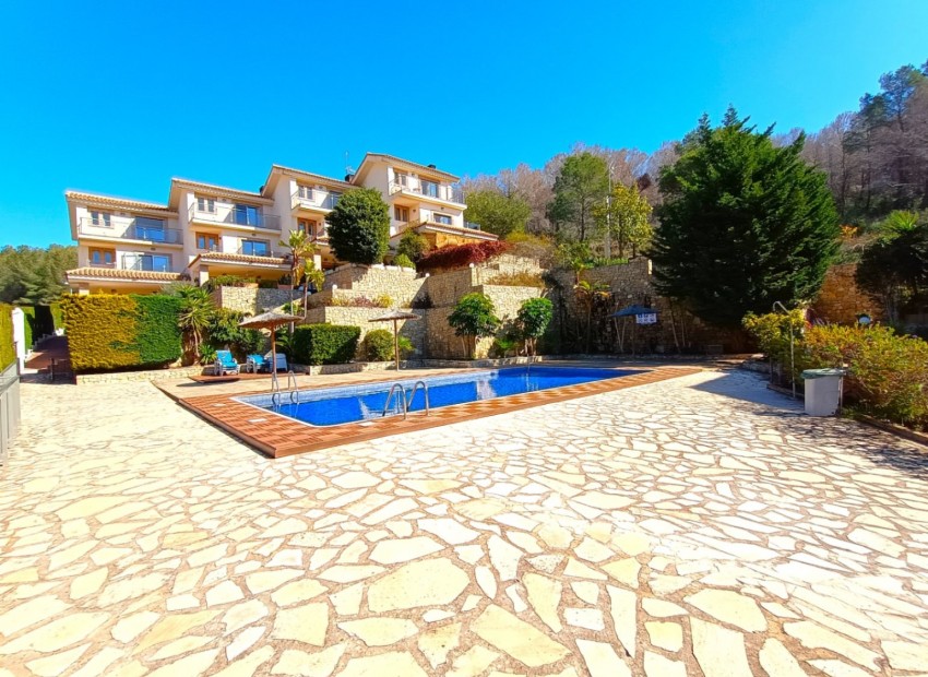 Herverkoop - Herenhuis -
Calpe
