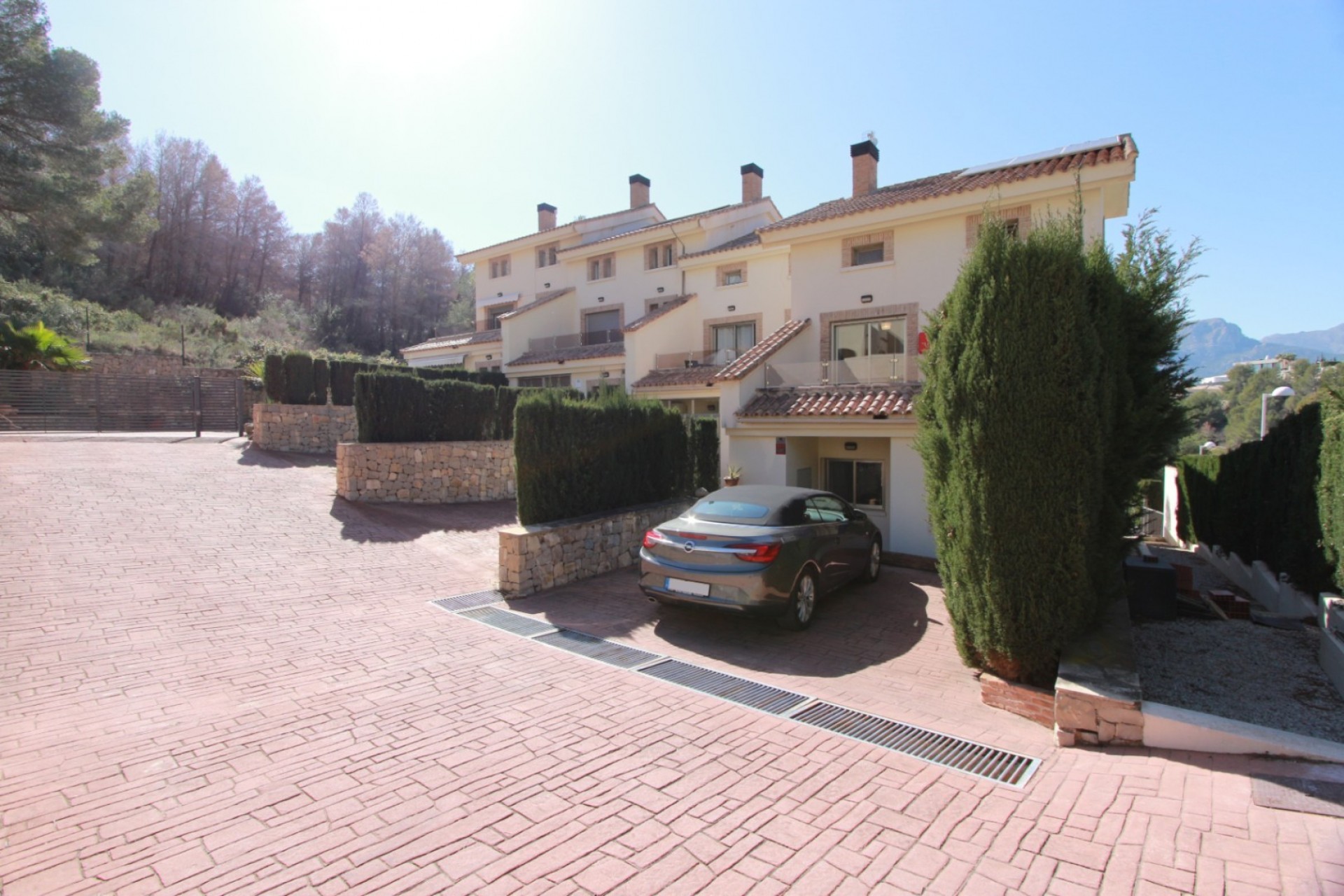 Herverkoop - Herenhuis -
Calpe