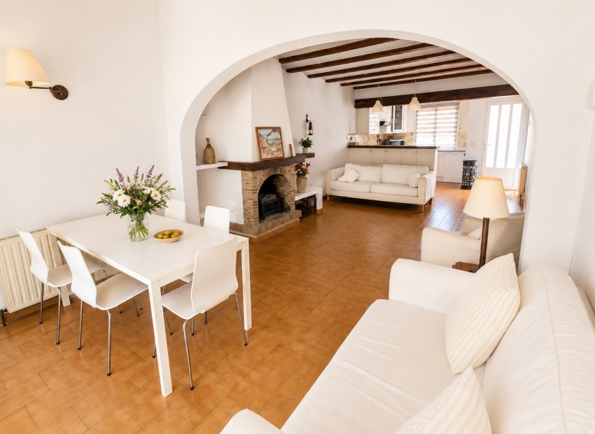 Herverkoop -  -
Moraira - Pinar del Advocat - Cometa