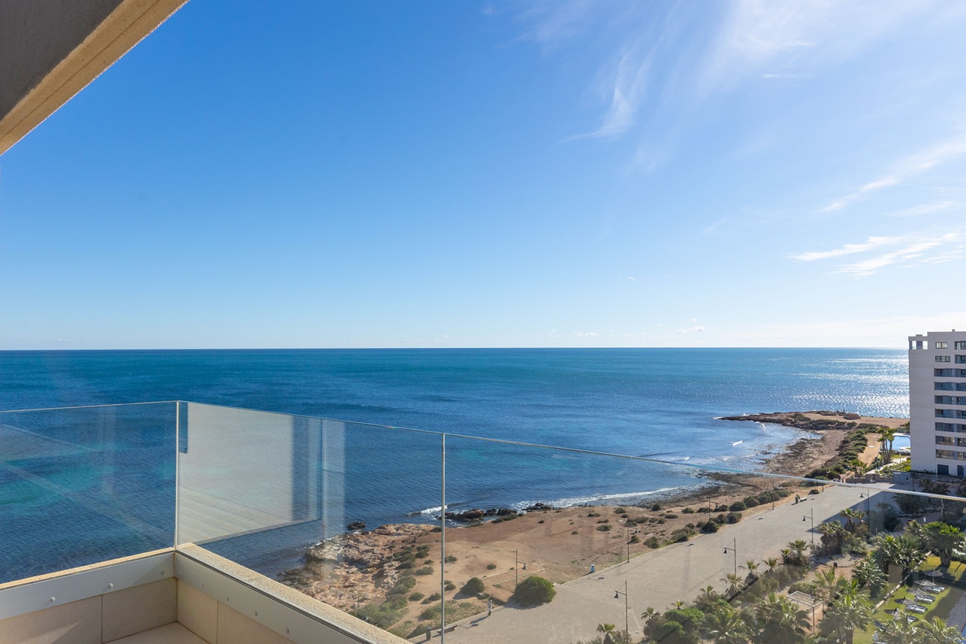 Herverkoop - Penthouse -
Torrevieja - Punta Prima