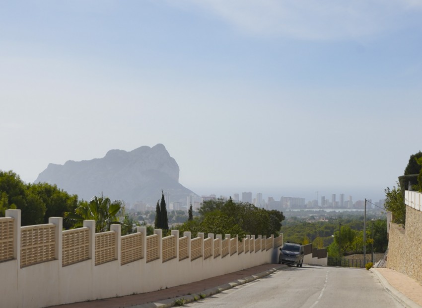 Herverkoop - Plot -
Benissa - La Fustera