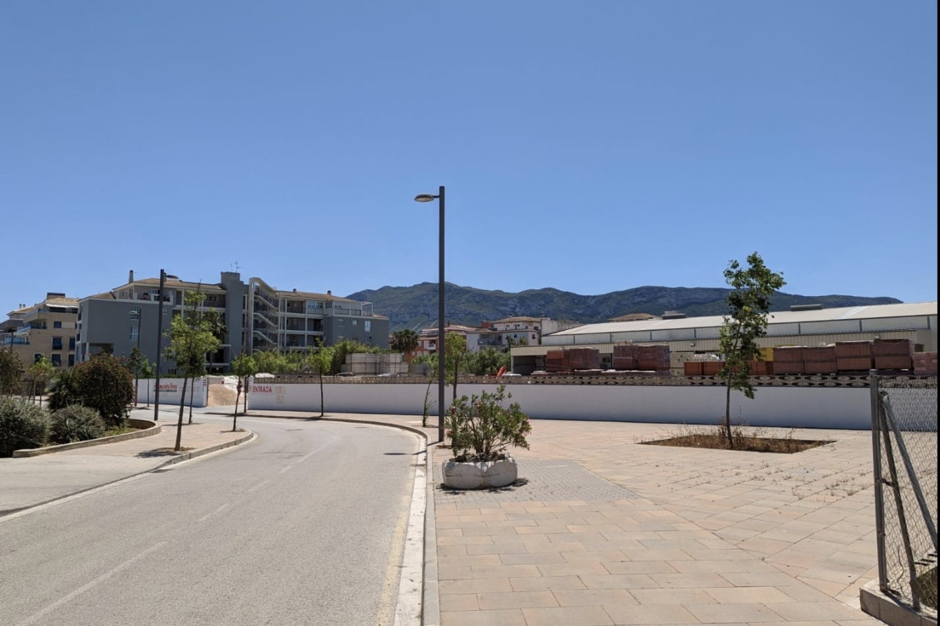 Herverkoop - Plot -
Denia - Centrum