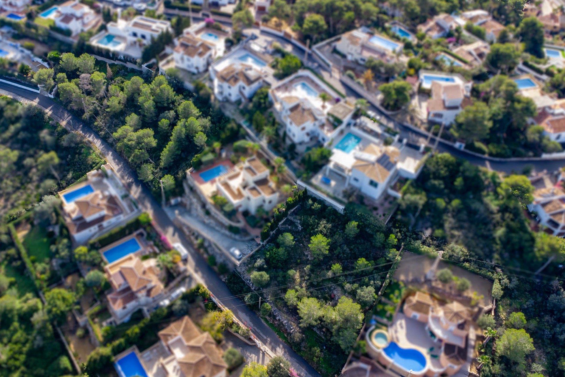 Herverkoop - Plot -
Jávea - Ambolo
