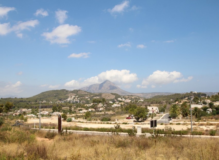 Herverkoop - Plot -
Jávea - Cansalades