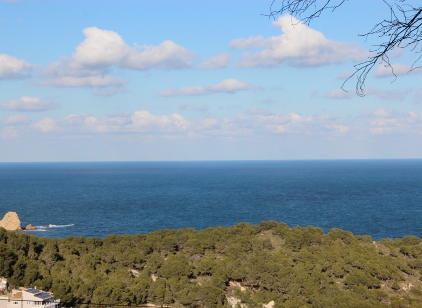 Herverkoop - Plot -
Jávea - Portixol