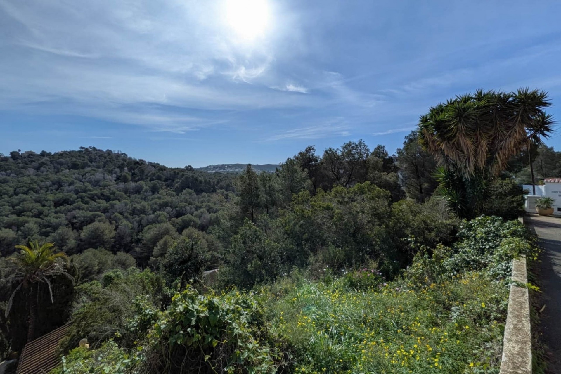 Herverkoop - Plot -
Jávea - Sol del este