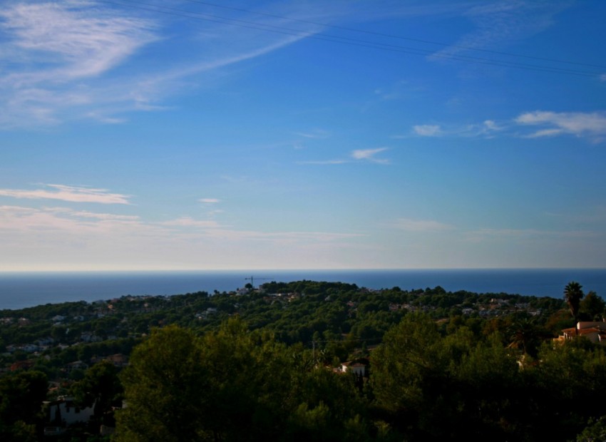 Herverkoop - Plot -
Moraira - Benimeit