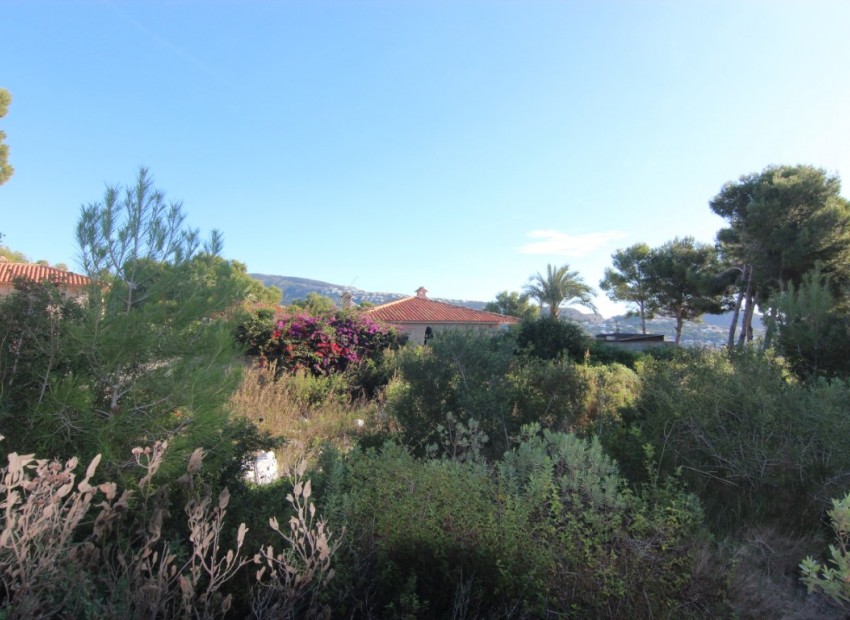 Herverkoop - Plot -
Moraira - Benimeit