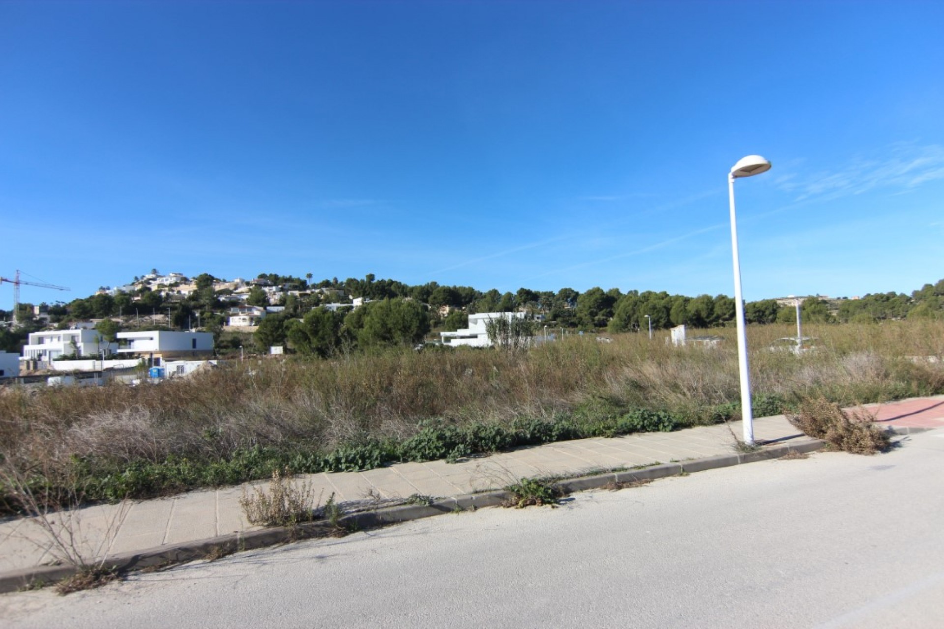 Herverkoop - Plot -
Moraira - Benimeit